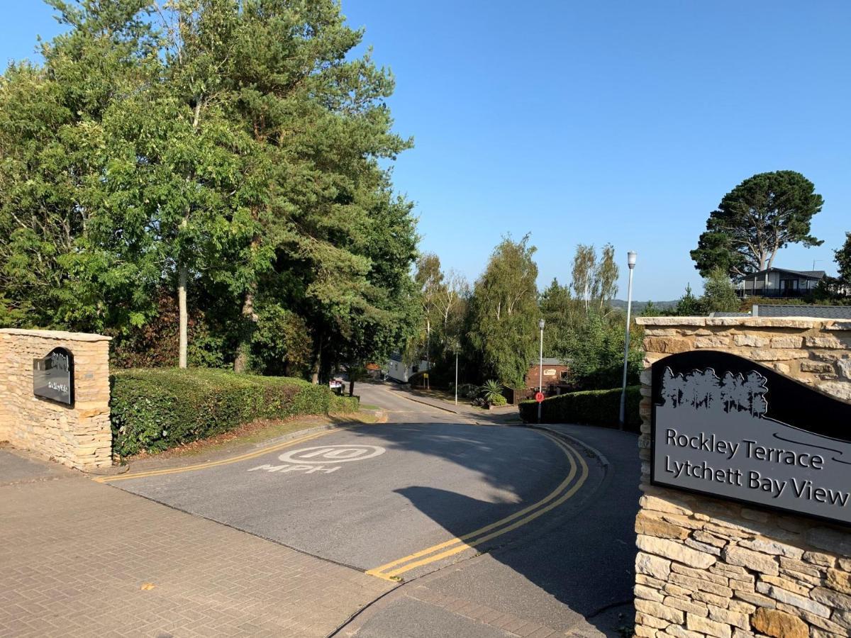 Club Tropicana Poole Bagian luar foto